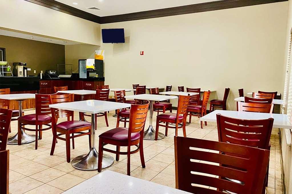La Quinta Inn & Suites By Wyndham Memphis I-240 Facilities photo